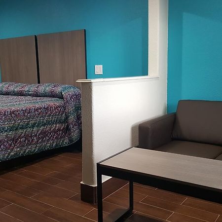 Moonlight Inn & Suites Jersey Village Ruang foto