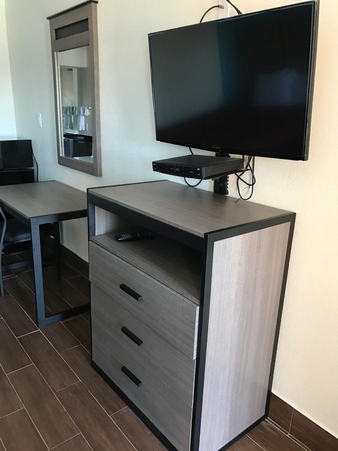 Moonlight Inn & Suites Jersey Village Bagian luar foto