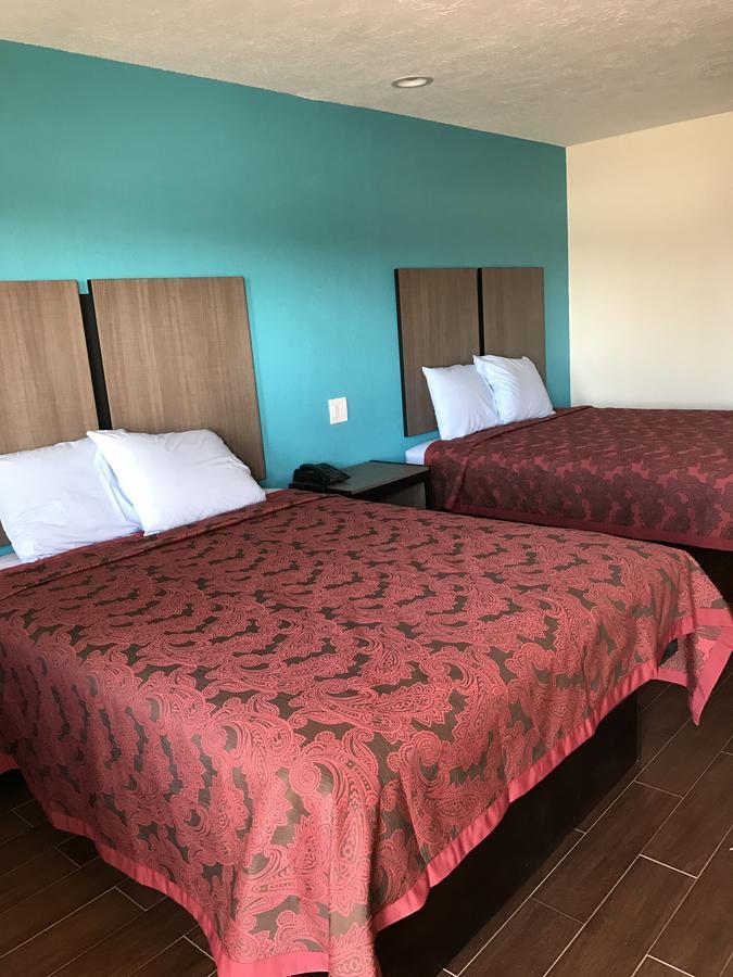 Moonlight Inn & Suites Jersey Village Bagian luar foto